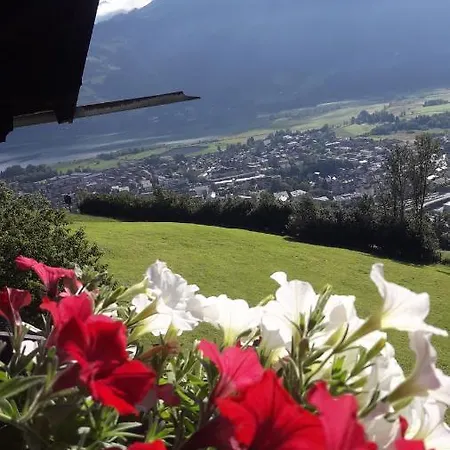 亚拉荷夫酒店 公寓