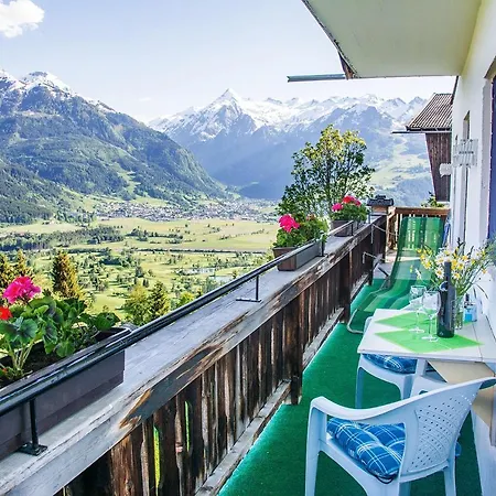 Areithof Целль-ам-Зеє